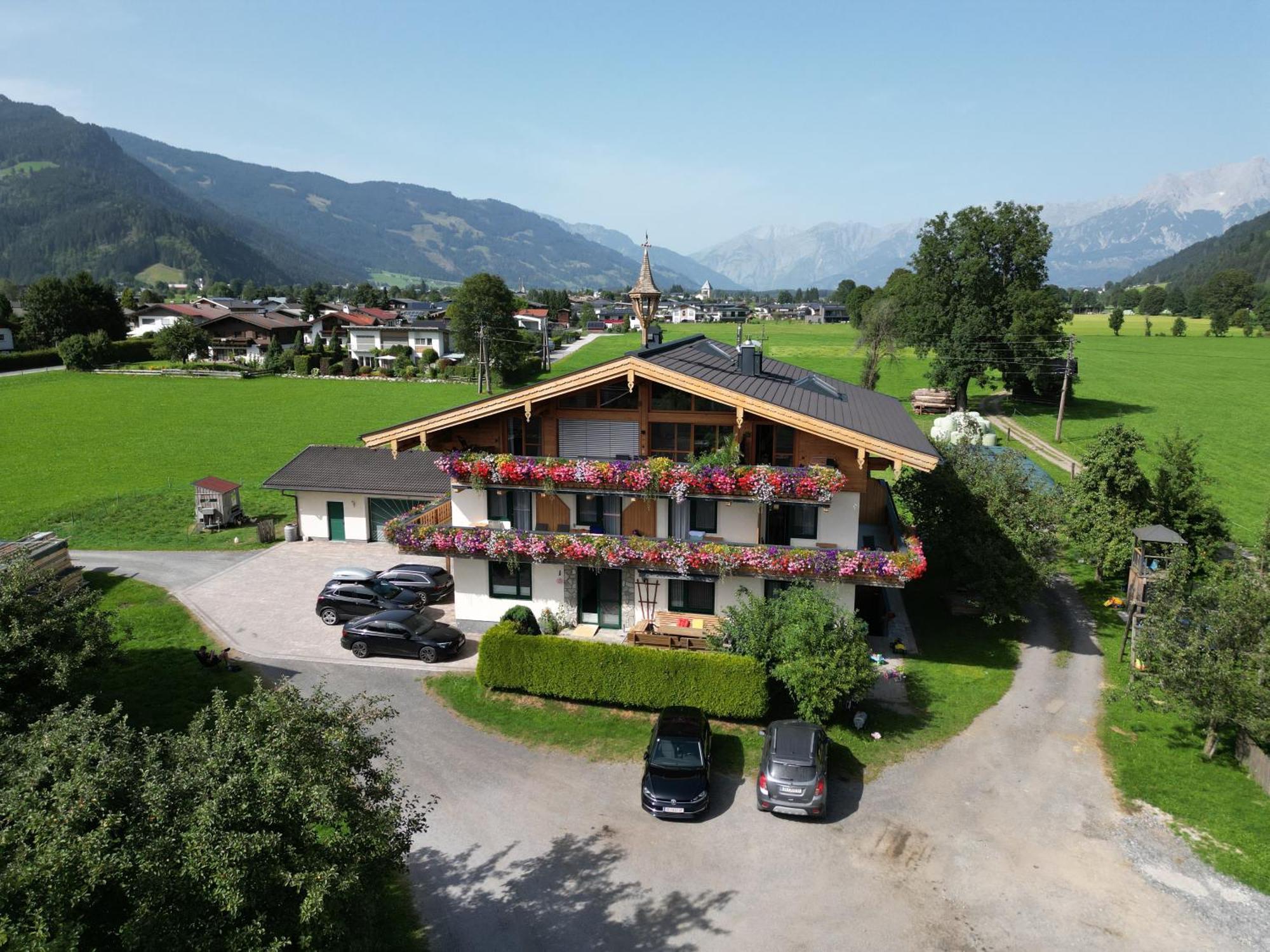Appartement Pointschneiderhof Майсхофен Екстериор снимка